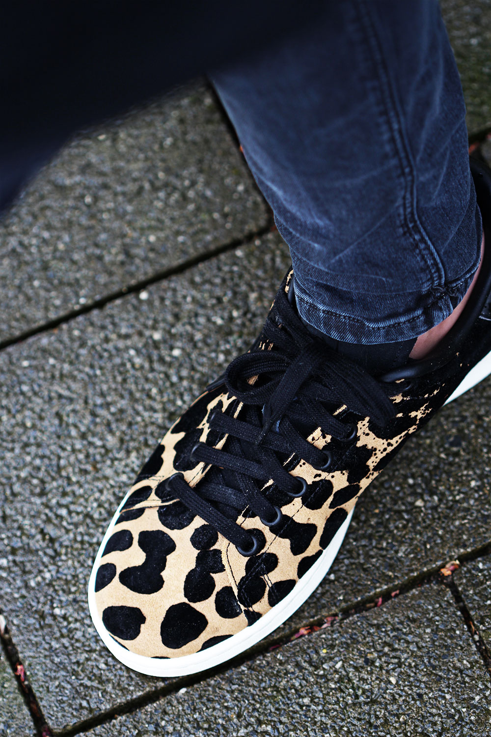 leopard-muster-sneakers