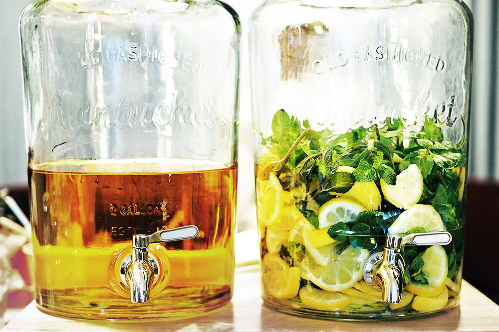 fruehstueck-radisson-blue-hotel-tee